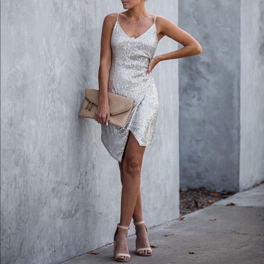 NWT - VICI - Sequin Mini Dress - Picture 10 of 10